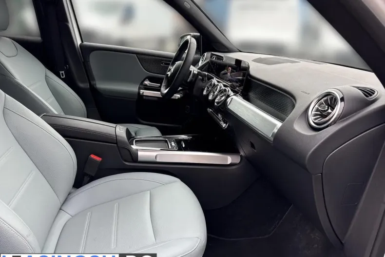 Mercedes-Benz GLB (Clasa GLB) din 2025 cu 7.344 km - oferta MER220003 - foto 13