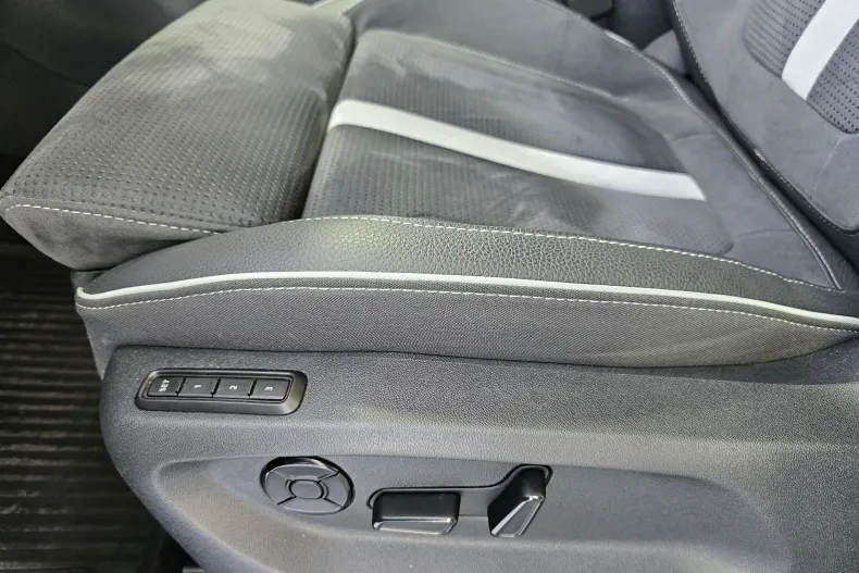 Skoda Kodiaq din 2025 cu 14.455 km - oferta SKO220014 - foto 7