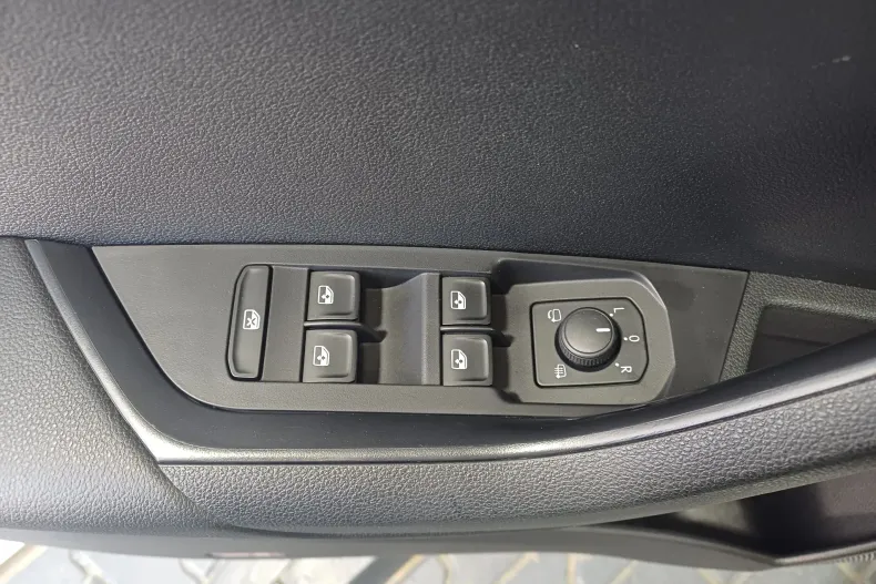 Skoda Karoq din 2023 cu 58.947 km - oferta SKO220015 - foto 9