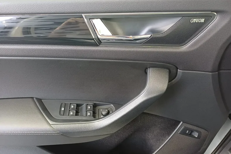 Skoda Kodiaq din 2021 cu 105.692 km - oferta SKO220016 - foto 8