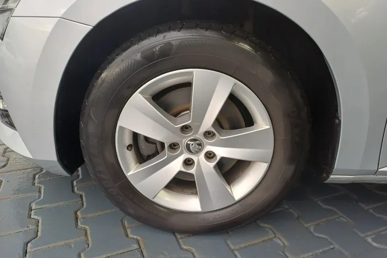 Skoda Superb din 2022 cu 138.887 km - oferta SKO220017 - foto 4