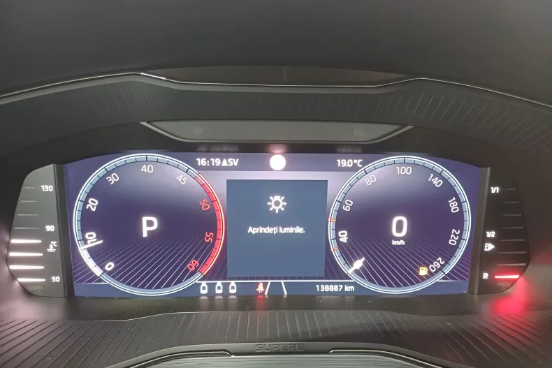 Skoda Superb din 2022 cu 138.887 km - oferta SKO220017 - foto 13