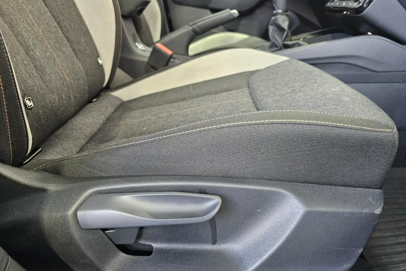 Skoda Kamiq din 2025 cu 4.747 km - oferta SKO220018 - foto 28