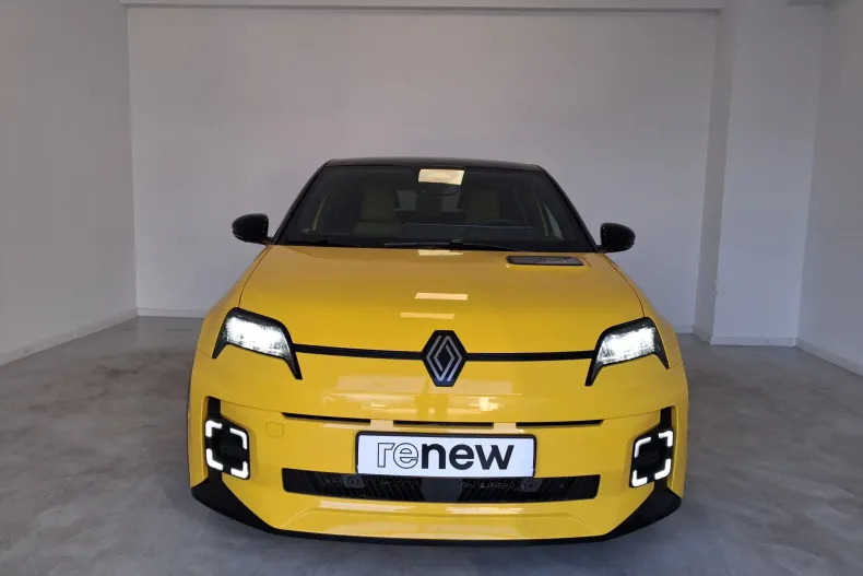 Renault 5 din 2025 cu 2.459 km - oferta REN220035 - foto 20