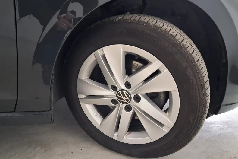 Volkswagen Golf din 2021 cu 98.025 km - oferta VOL220038 - foto 4