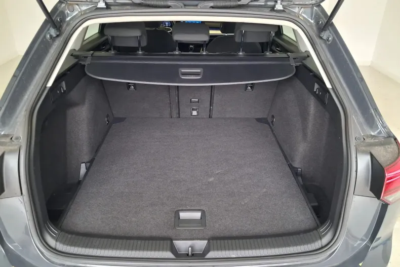 Volkswagen Golf din 2021 cu 98.025 km - oferta VOL220038 - foto 5