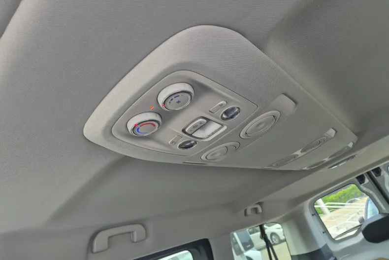 Toyota Proace din 2025 cu 7.363 km - oferta TOY220043 - foto 23