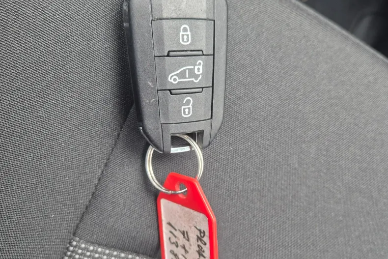 Toyota Proace din 2025 cu 7.363 km - oferta TOY220043 - foto 24