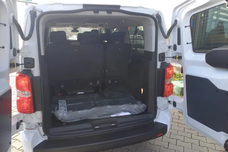 Toyota Proace din 2025 cu 7.363 km - oferta TOY220043 - foto 26
