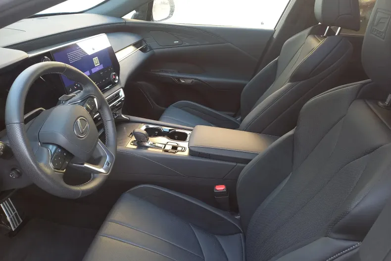 Lexus Seria RX din 2024 cu 29.800 km - oferta LEX220044 - foto 12
