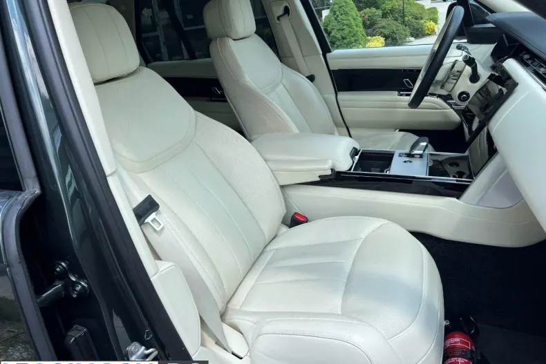 Land Rover Range Rover din 2023 cu 26.700 km - oferta LAN220058 - foto 9