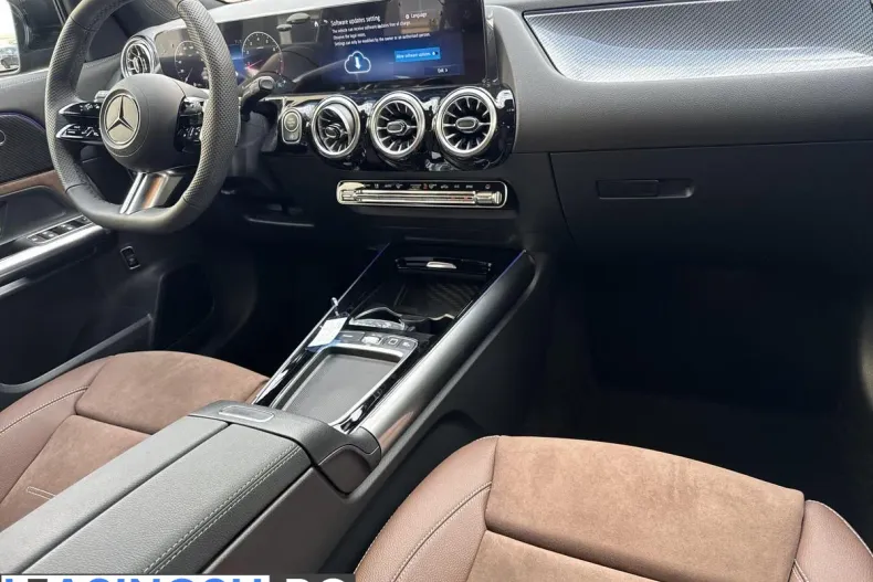 Mercedes-Benz GLA (Clasa GLA) din 2025 cu 7.351 km - oferta MER220064 - foto 12