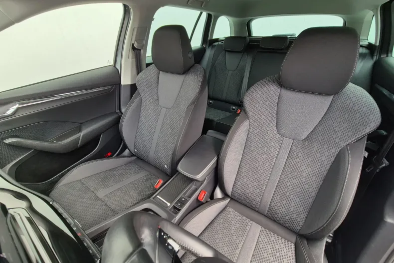 Skoda Octavia din 2023 cu 64.191 km - oferta SKO220070 - foto 10