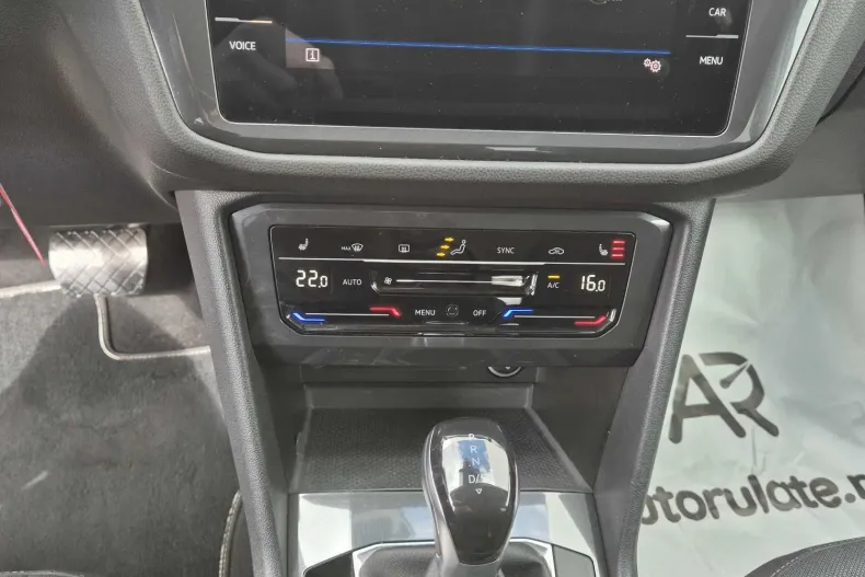 Volkswagen Tiguan din 2023 cu 39.611 km - oferta VOL220074 - foto 16