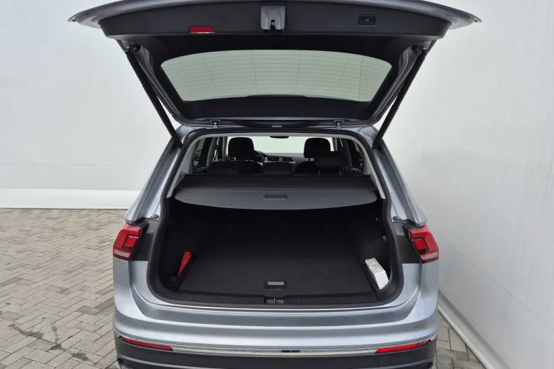 Volkswagen Tiguan din 2023 cu 39.611 km - oferta VOL220074 - foto 20