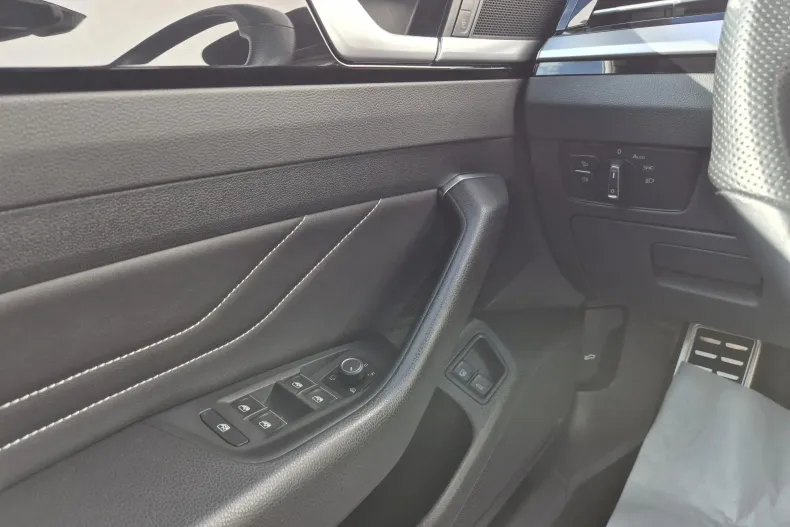 Volkswagen Arteon din 2021 cu 159.795 km - oferta VOL220078 - foto 15