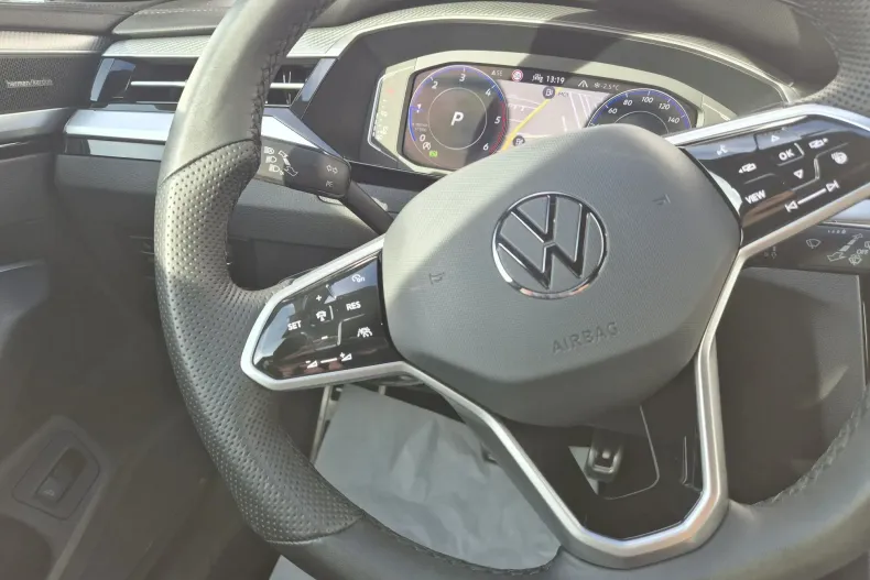 Volkswagen Arteon din 2022 cu 154.674 km - oferta VOL220085 - foto 17