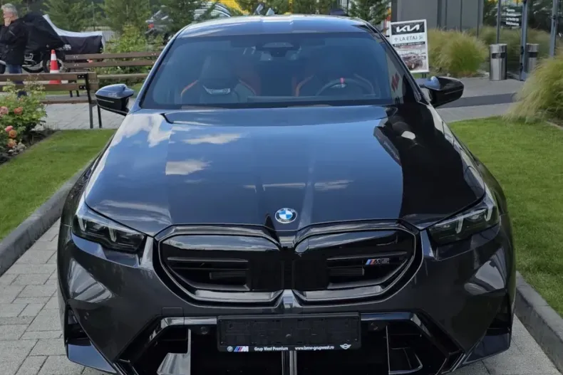 BMW M5 (Seria 5) din 2026 cu 7 km - oferta BMW220097 - foto 4