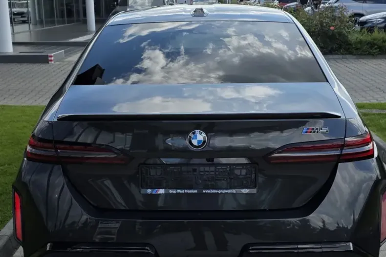 BMW M5 (Seria 5) din 2026 cu 7 km - oferta BMW220097 - foto 5