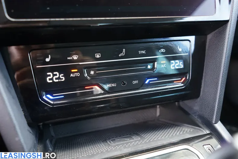 Volkswagen Passat din 2022 cu 50.274 km - oferta VOL220101 - foto 20