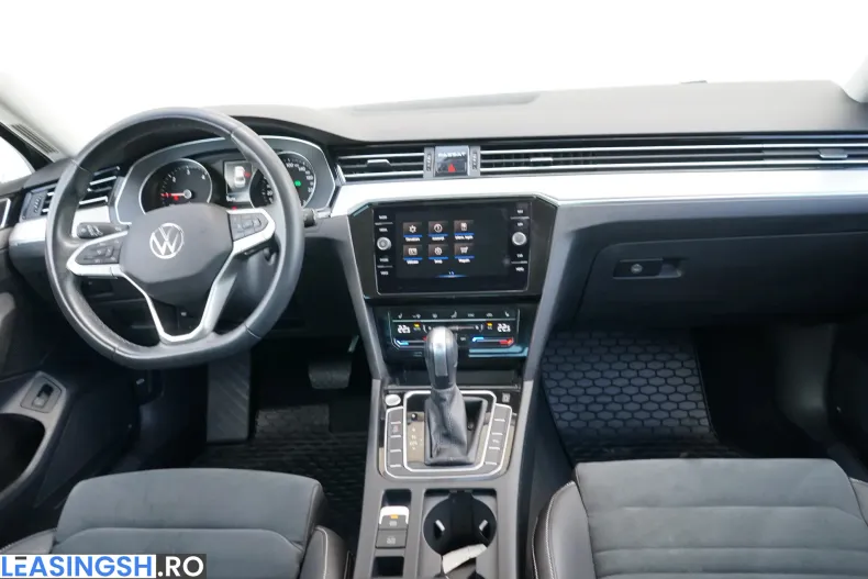 Volkswagen Passat din 2022 cu 50.274 km - oferta VOL220101 - foto 23