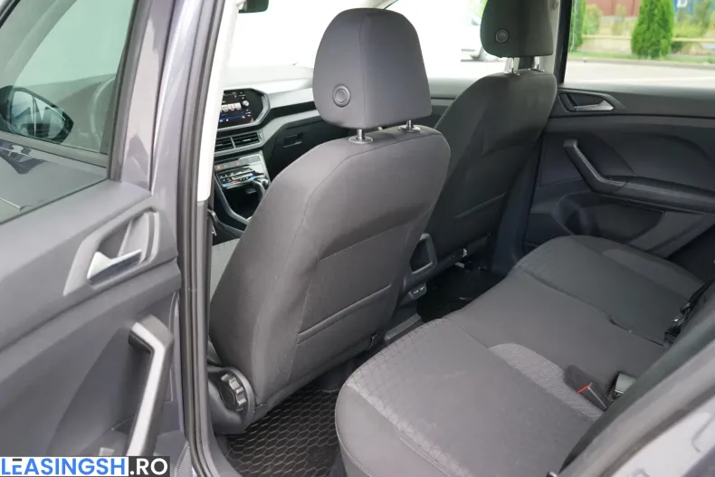 Volkswagen T-Cross din 2022 cu 95.754 km - oferta VOL220103 - foto 23
