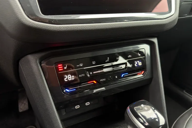 Volkswagen Tiguan din 2021 cu 171.203 km - oferta VOL220108 - foto 22