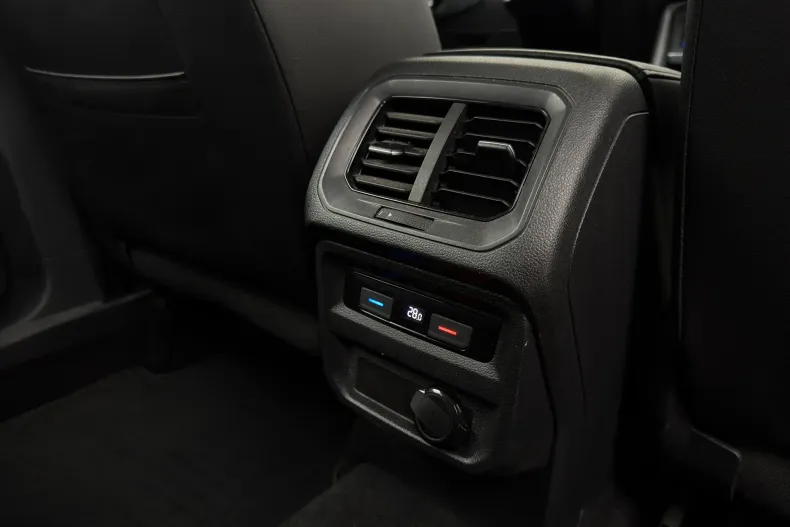 Volkswagen Tiguan din 2021 cu 171.203 km - oferta VOL220108 - foto 29