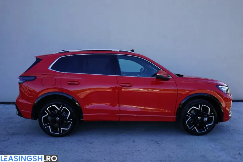 Volkswagen Tiguan din 2025 cu 4.600 km - oferta VOL220111 - foto 6