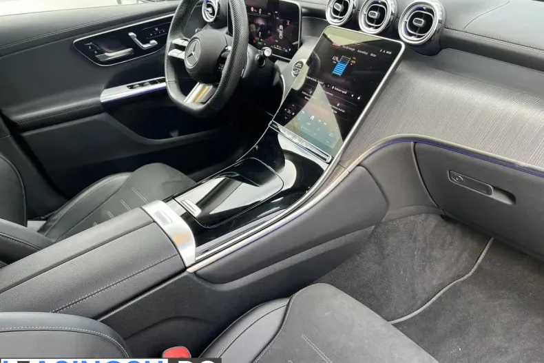 Mercedes-Benz GLC (Clasa GLC) din 2024 cu 42.380 km - oferta MER220120 - foto 16