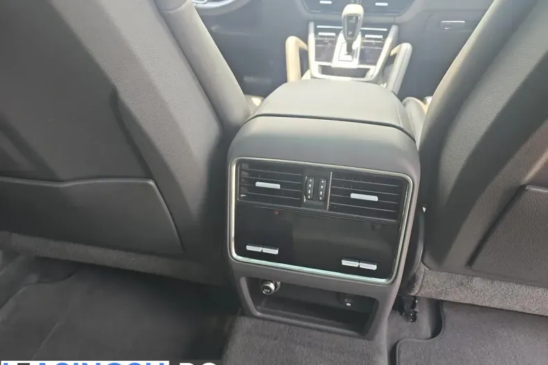 Porsche Cayenne din 2023 cu 67.000 km - oferta POR220121 - foto 12