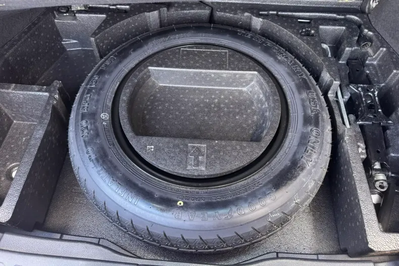 Toyota C-HR din 2021 cu 88.754 km - oferta TOY220125 - foto 19