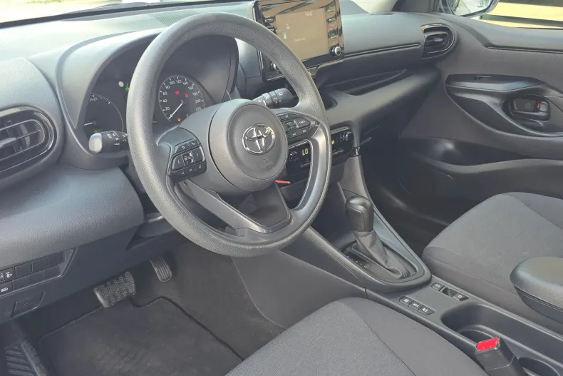 Toyota Yaris din 2022 cu 80.514 km - oferta TOY220126 - foto 8