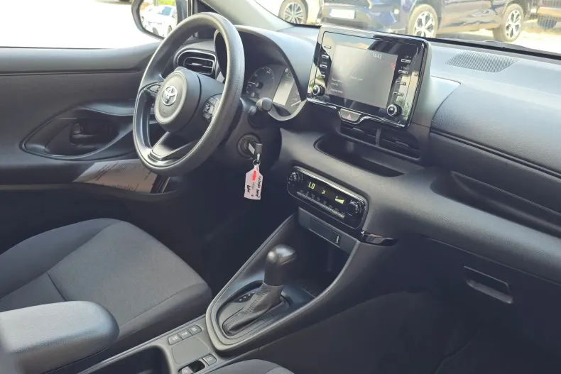 Toyota Yaris din 2022 cu 80.514 km - oferta TOY220126 - foto 12