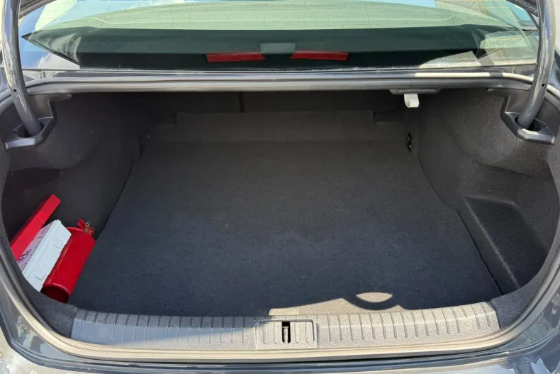 Volkswagen Passat din 2020 cu 85.952 km - oferta VOL220127 - foto 9