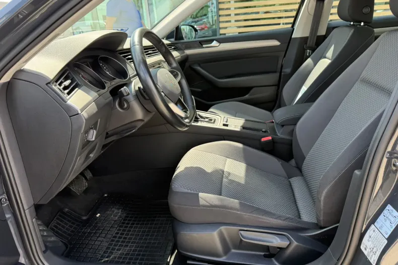 Volkswagen Passat din 2020 cu 85.952 km - oferta VOL220127 - foto 11