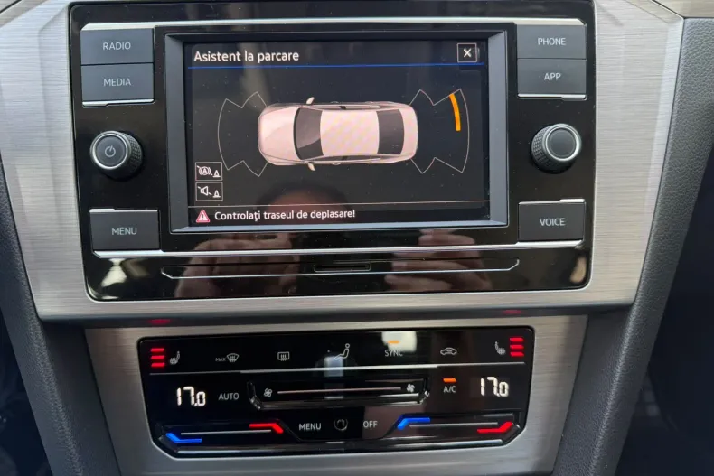 Volkswagen Passat din 2020 cu 85.952 km - oferta VOL220127 - foto 15