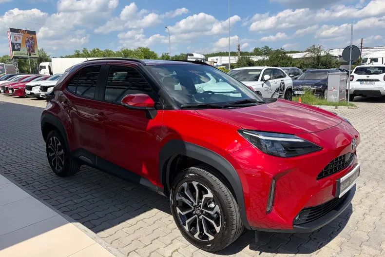 Toyota Yaris Cross din 2025 cu 4.200 km - oferta TOY220128 - foto 7