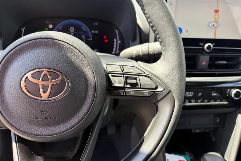 Toyota Yaris Cross din 2025 cu 4.200 km - oferta TOY220128 - foto 16