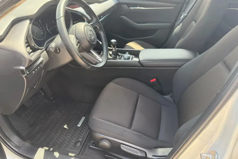 Mazda 3 din 2023 cu 35.166 km - oferta MAZ220129 - foto 19