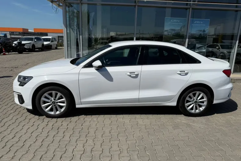Audi A3 Limuzina din 2022 cu 94.666 km - oferta AUD220134 - foto 5