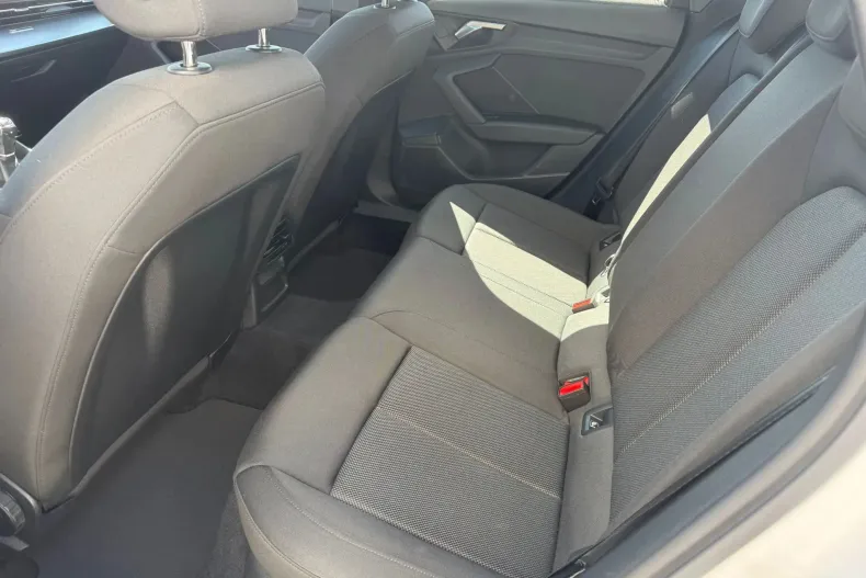 Audi A3 Limuzina din 2022 cu 94.666 km - oferta AUD220134 - foto 10