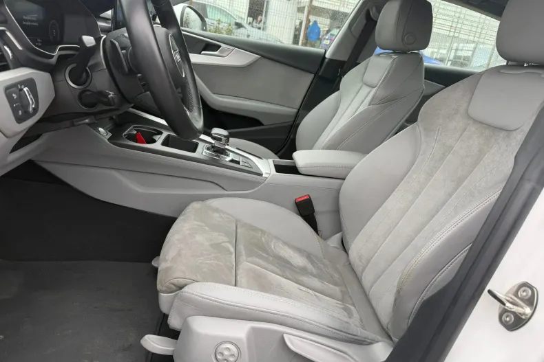 Audi A5 Sportback din 2021 cu 48.447 km - oferta AUD220137 - foto 8