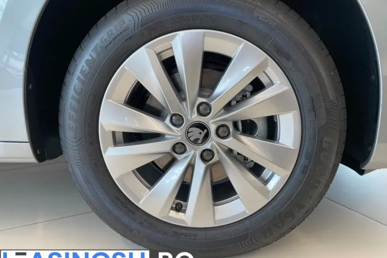 Skoda Octavia din 2026 cu 5 km - oferta SKO220139 - foto 6