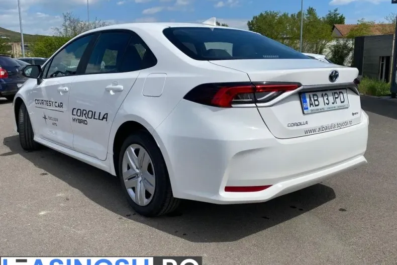 Toyota Corolla din 2026 cu 8 km - oferta TOY220145 - foto 3