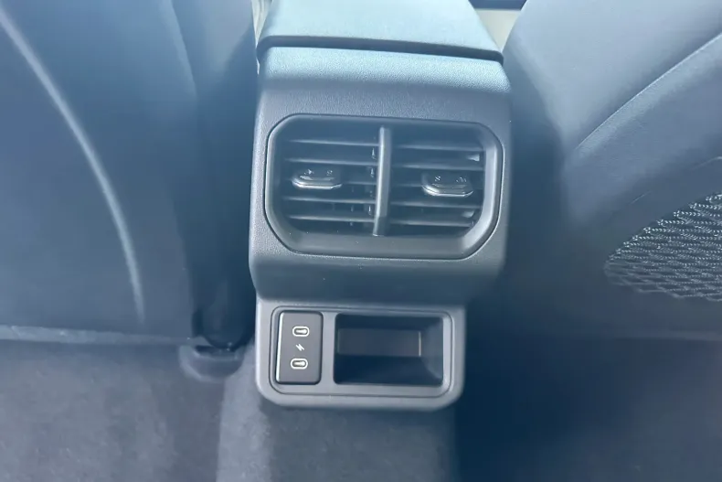 Kia K4 din 2025 cu 1 km - oferta KIA220148 - foto 22
