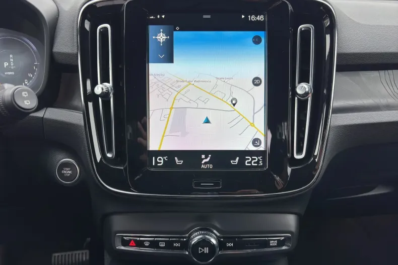 Volvo XC40 din 2022 cu 109.600 km - oferta VOL220161 - foto 8