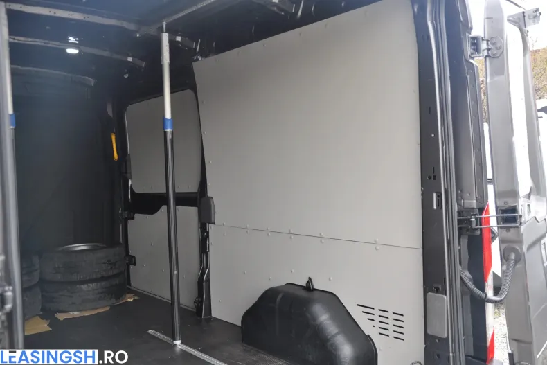 Ford Transit din 2021 cu 175.553 km - oferta FOR220166 - foto 9