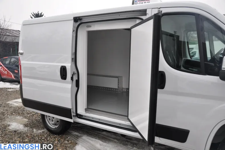 Peugeot Boxer din 2023 cu 46.426 km - oferta PEU220170 - foto 11
