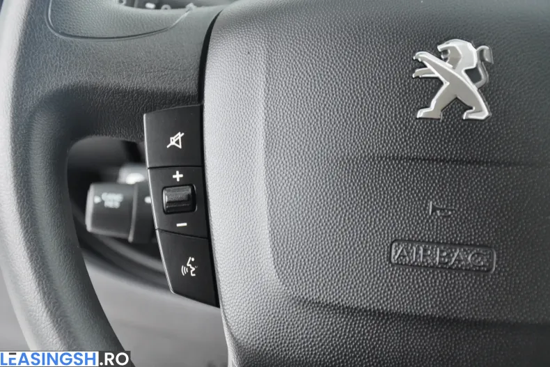 Peugeot Boxer din 2023 cu 46.426 km - oferta PEU220170 - foto 20